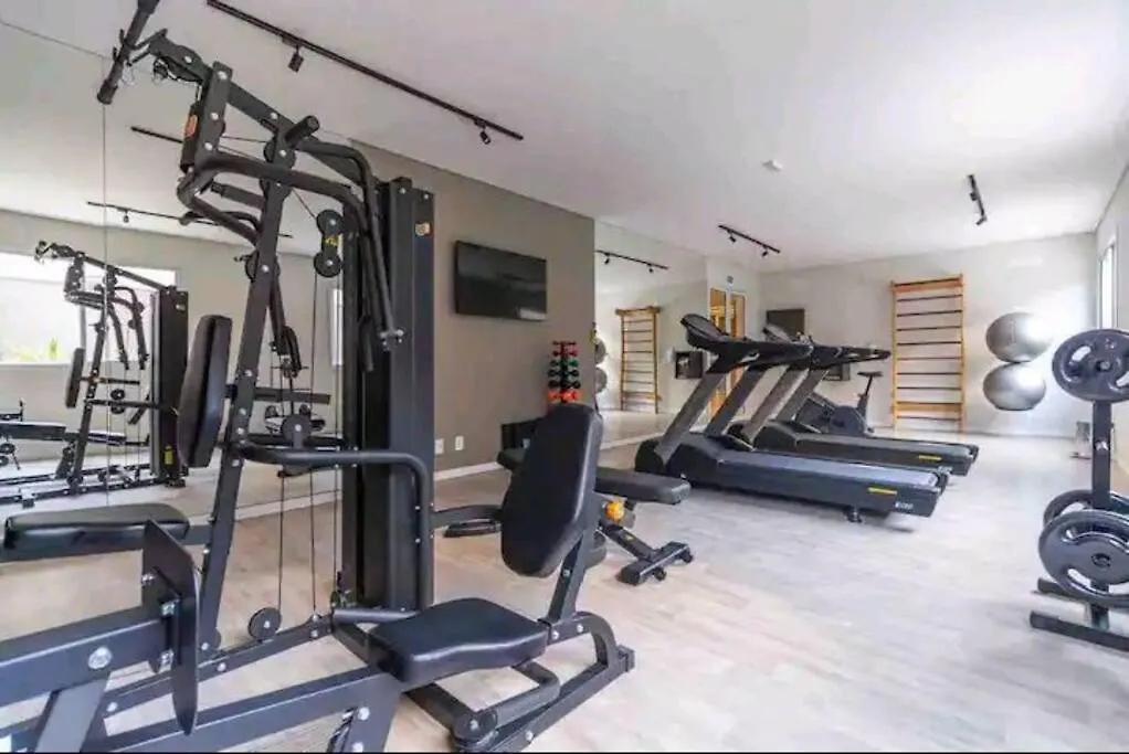 Studio 73 - 200M Metro Bras, Centro Sp São Paulo